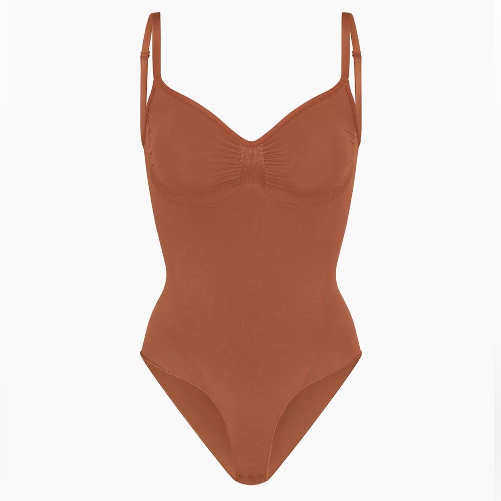 🧡NEW SKIMS SEAMLESS SCULPT BRIEF BODYSUIT IN BRONZE M L - Picture 4 of 6